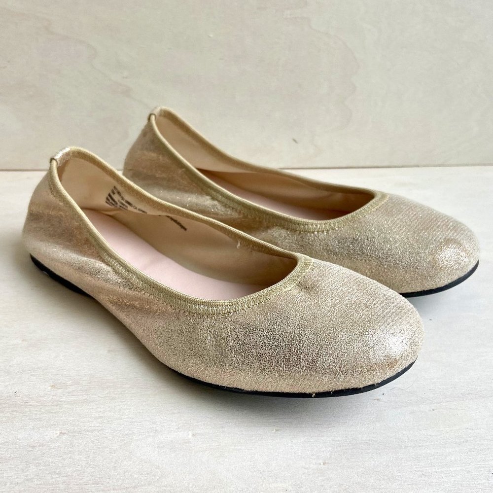 ruby & bloom Josie Sparkly Gold Flat